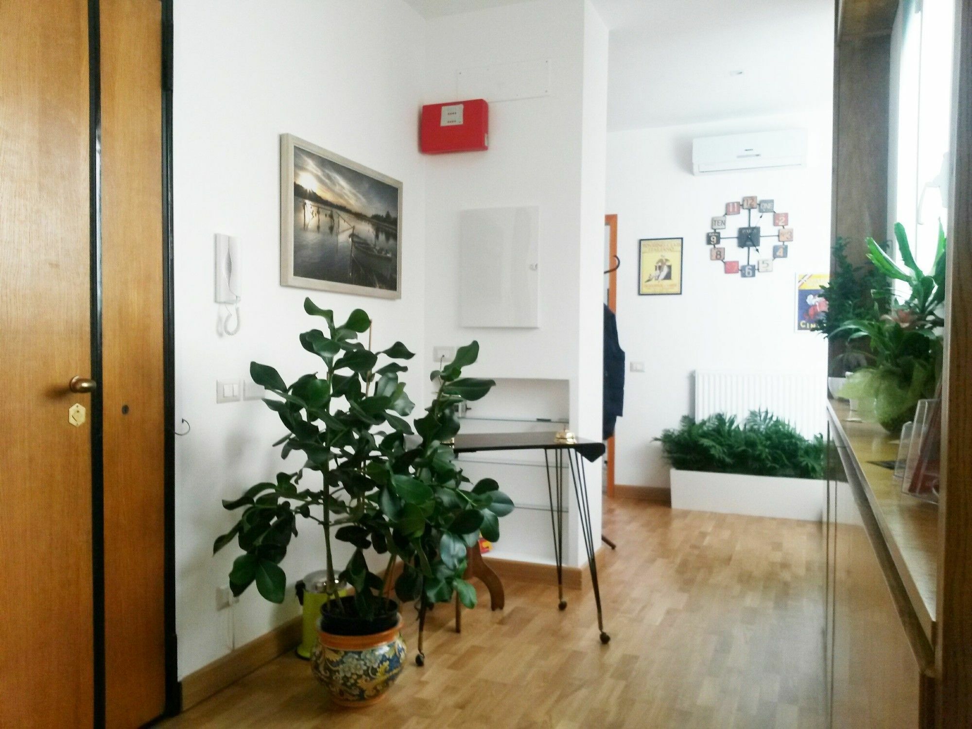Garibaldi R&B Bed & Breakfast Messina Bagian luar foto