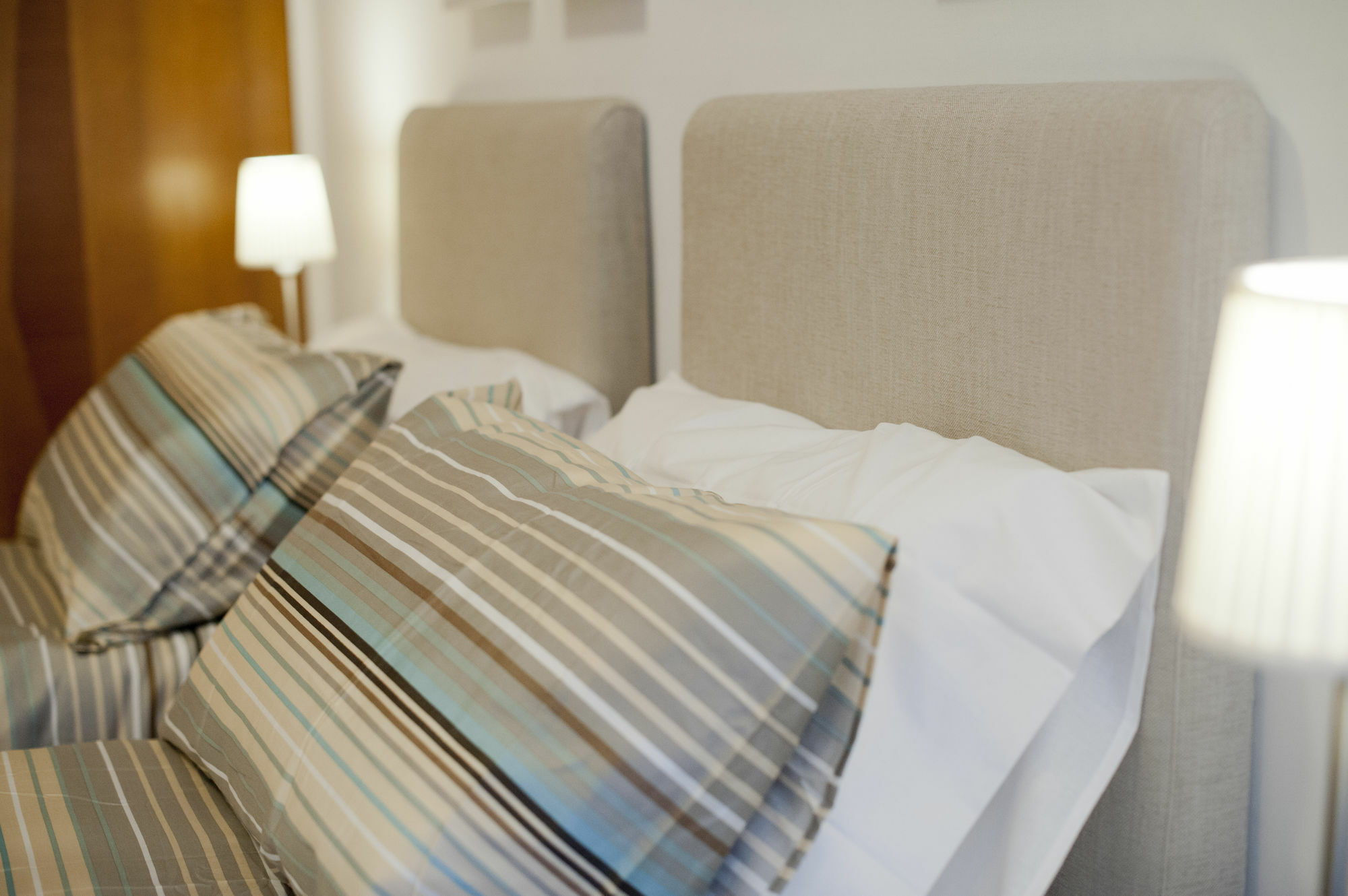 Garibaldi R&B Bed & Breakfast Messina Bagian luar foto